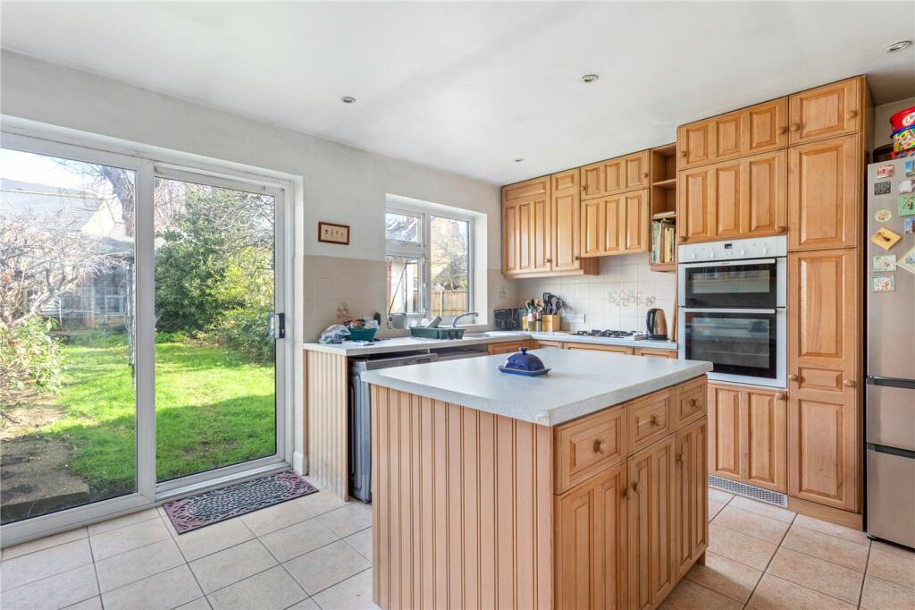 4 bedroom terraced house for sale in Ansell Road, London, SW17