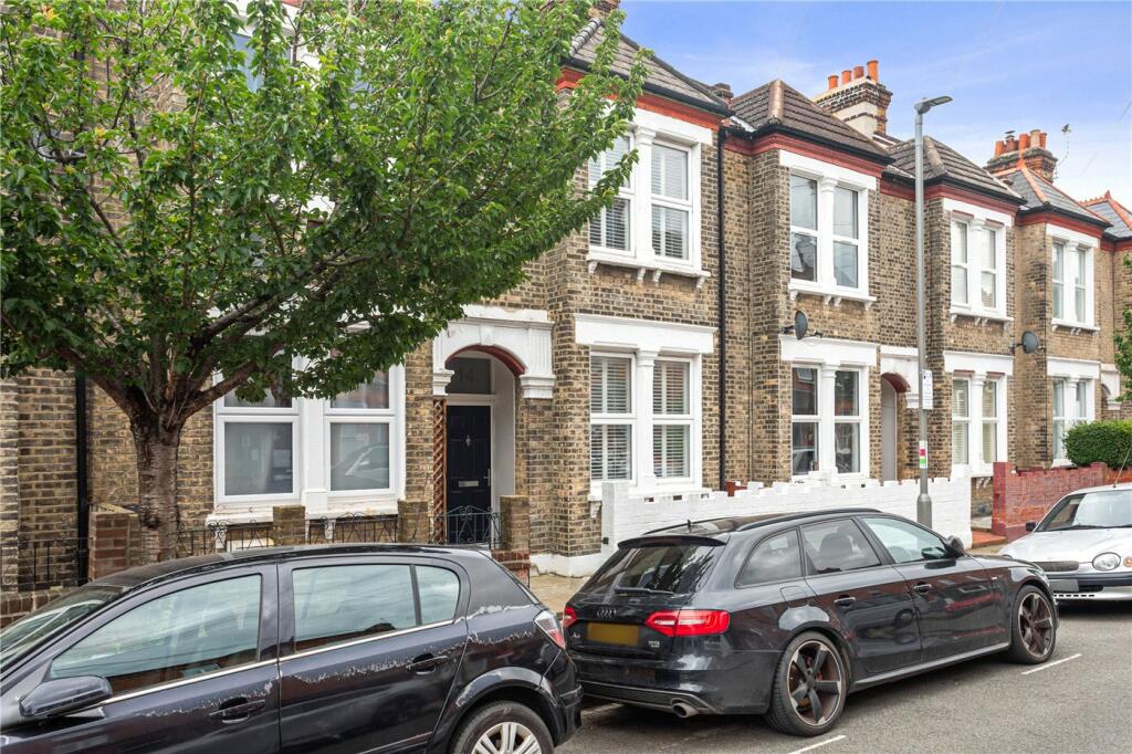 3 bedroom house for sale in Stella Road, London, SW17