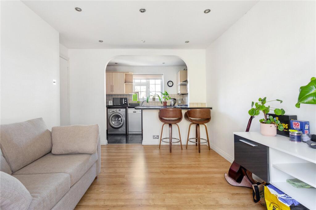 Main image of property: Ashdown Way, London, SW17