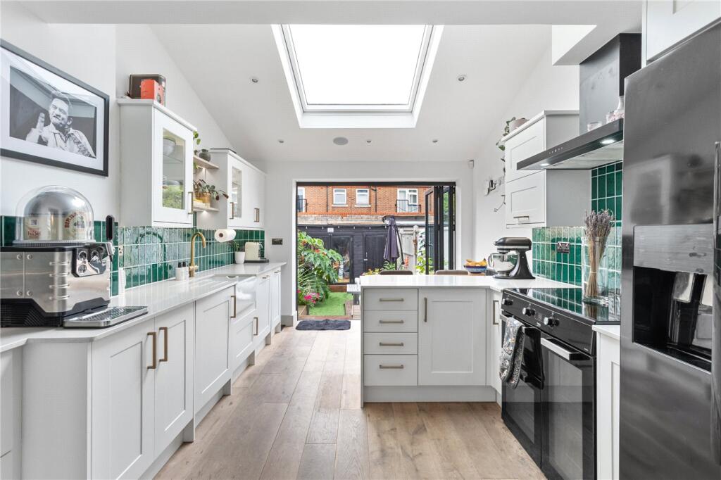 Main image of property: Ruislip Street, London, SW17