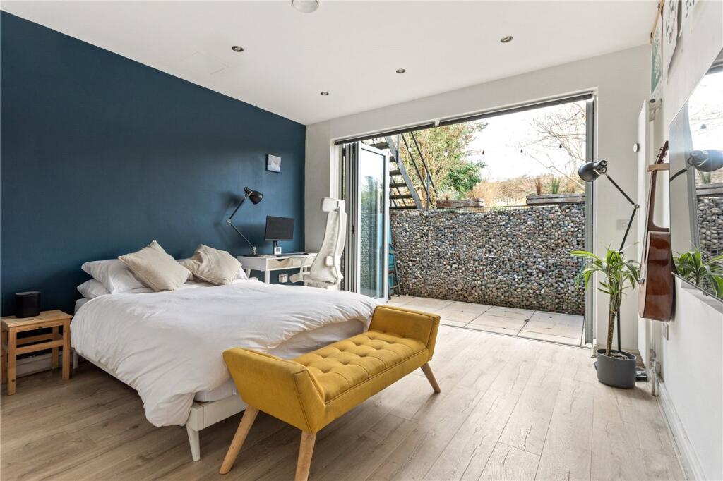 Main image of property: Byrne Road, London, SW12