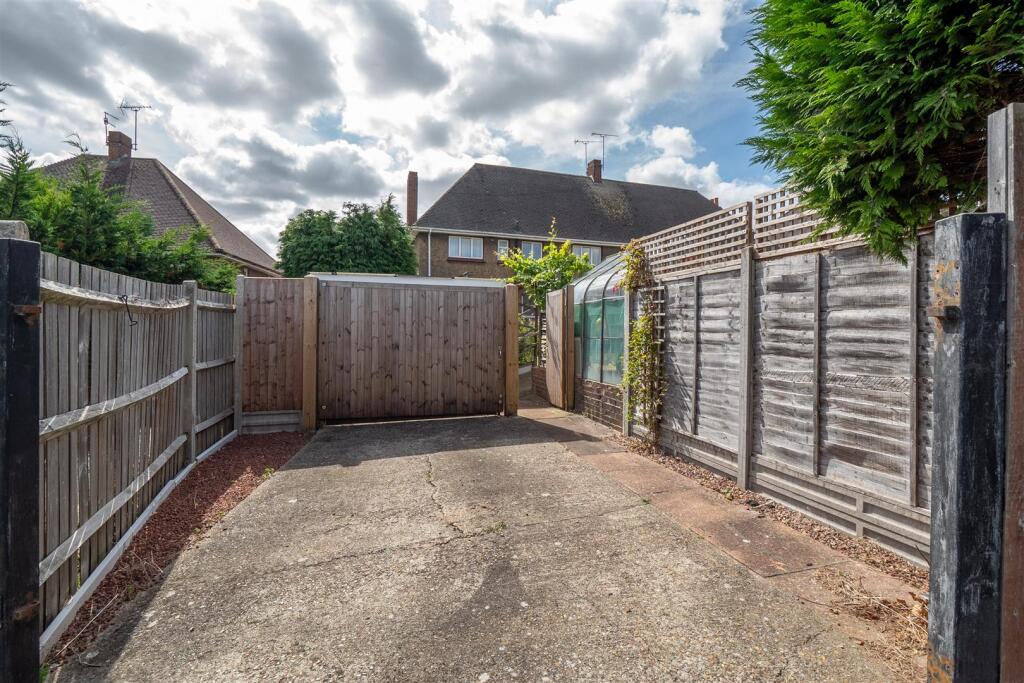 Additional property image - Bristol Road, Gravesend