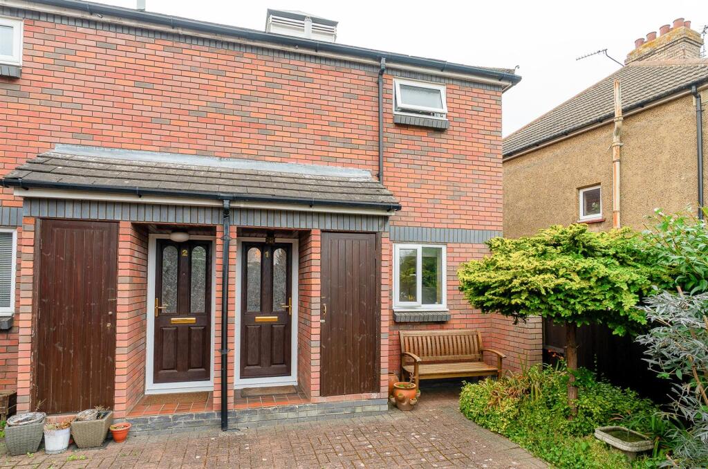 Main image of property: Sherwoods, Maidstone Road, Blue Bell Hill