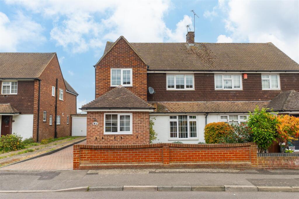 Main image of property: The Avenue, Aylesford