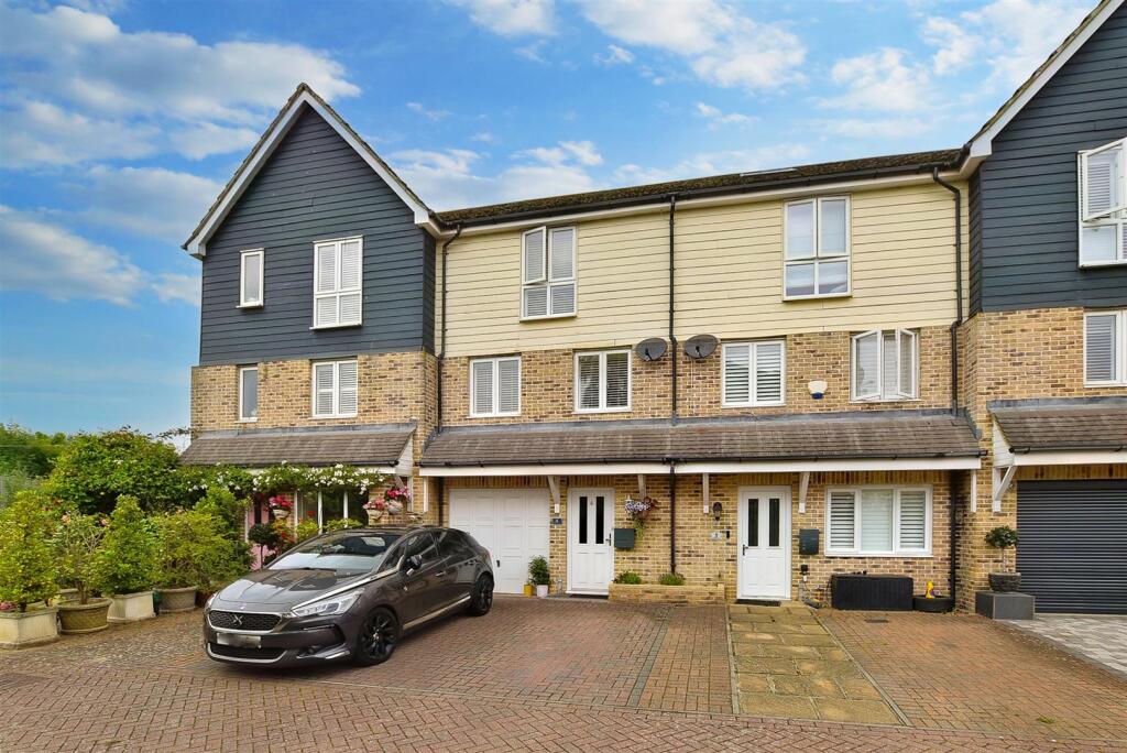 Main image of property: Bridge Place, Aylesford