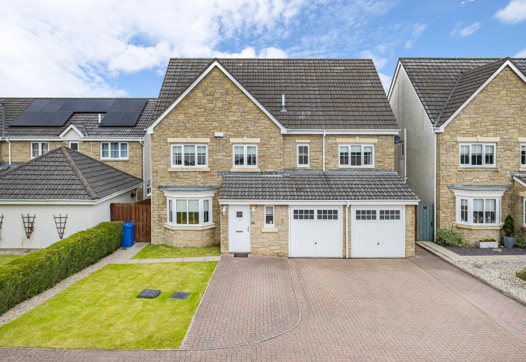 7 bedroom detached house for sale in 29 Hawthorn Way, Cambuslang