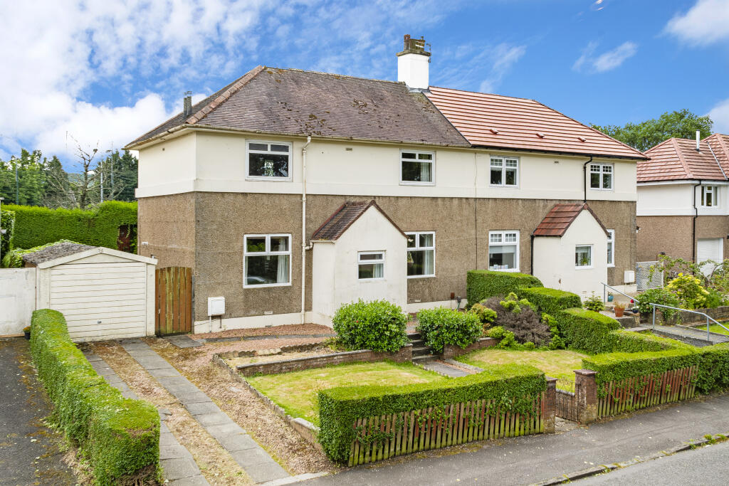 3 bedroom semidetached house for sale in 76 Limeside Avenue