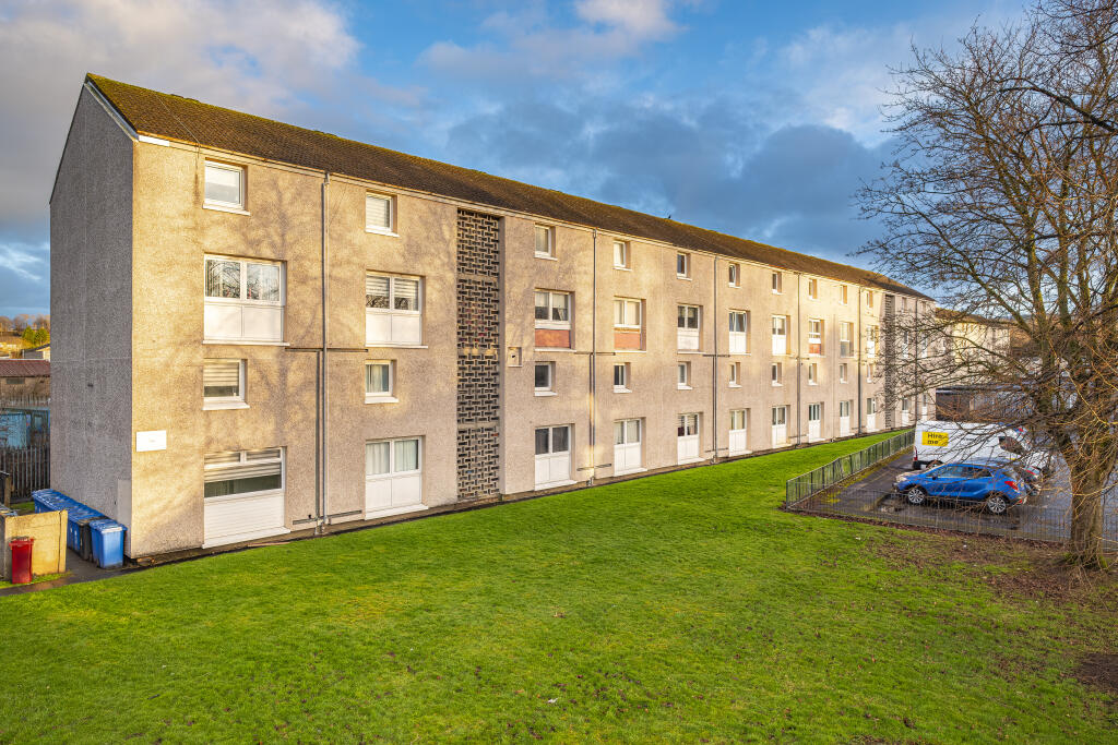 2 bedroom flat for sale in 17 Brownsdale Road, Rutherglen, Glasgow , G73