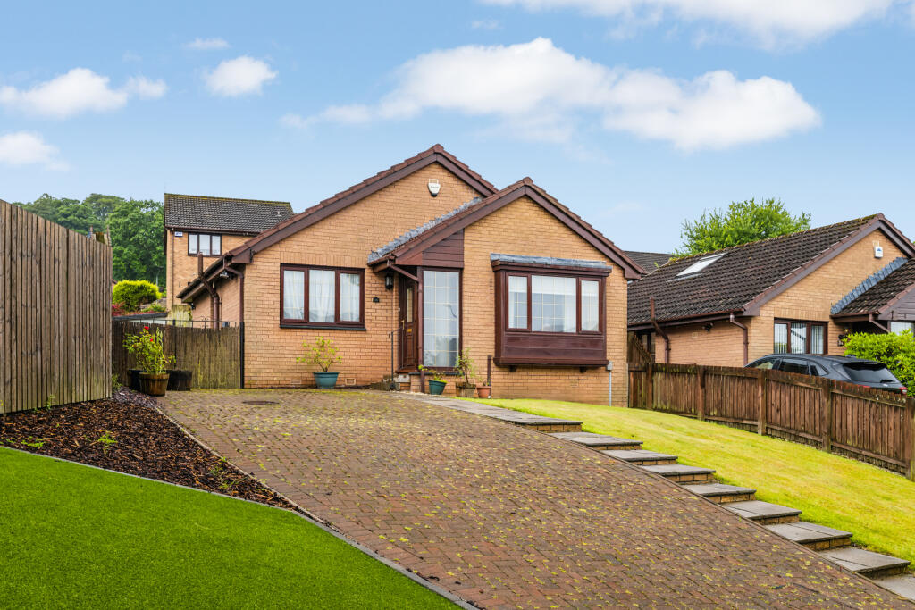 Main image of property: 18 Menteith Drive, High Burnside, Glasgow, G73