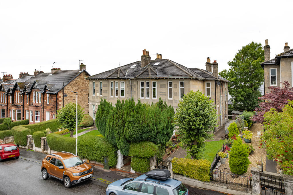 Main image of property: 43 Stonelaw Drive, Rutherglen, Glasgow, G73