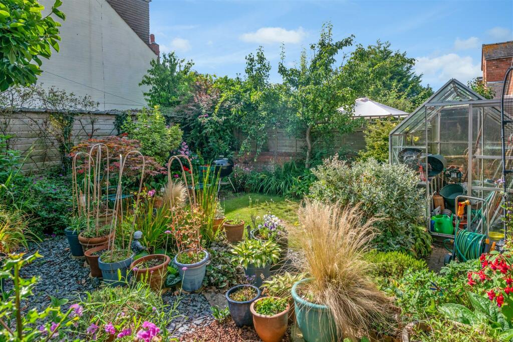 Additional property image - Albany Road, Stratford-Upon-Avon