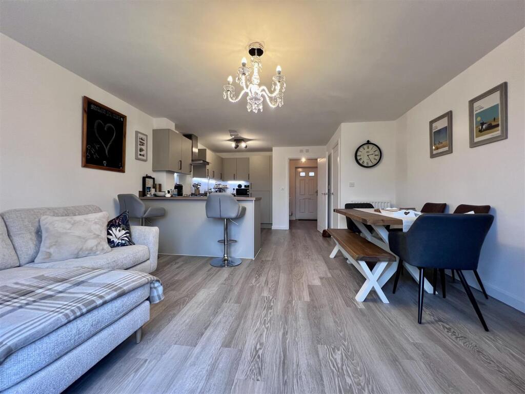 Additional property image - Whittington Way, Stratford Upon Avon
