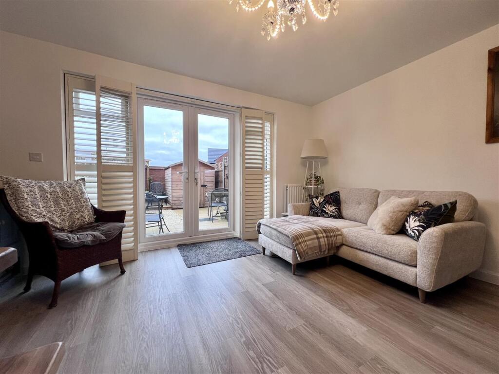 Additional property image - Whittington Way, Stratford Upon Avon