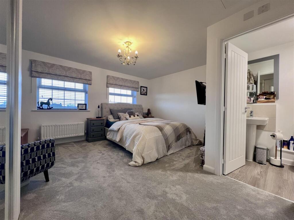 Additional property image - Whittington Way, Stratford Upon Avon