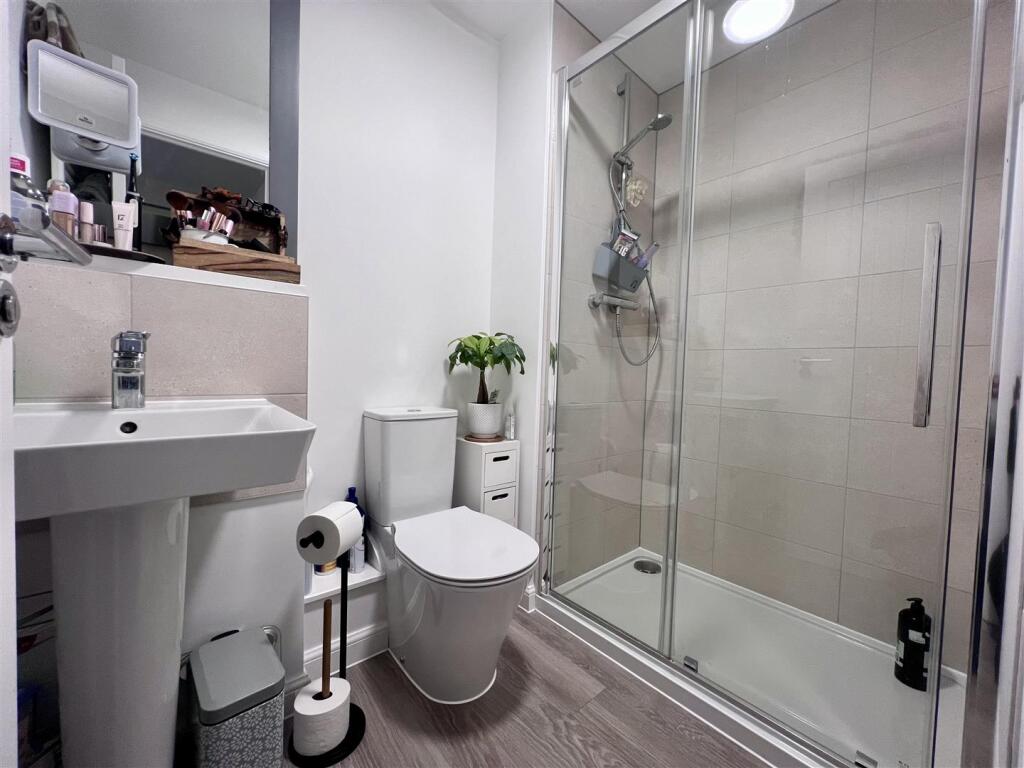 Additional property image - Whittington Way, Stratford Upon Avon