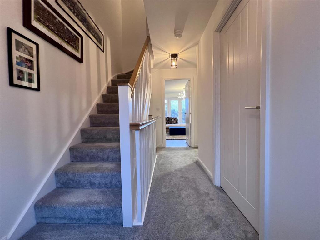 Additional property image - Whittington Way, Stratford Upon Avon