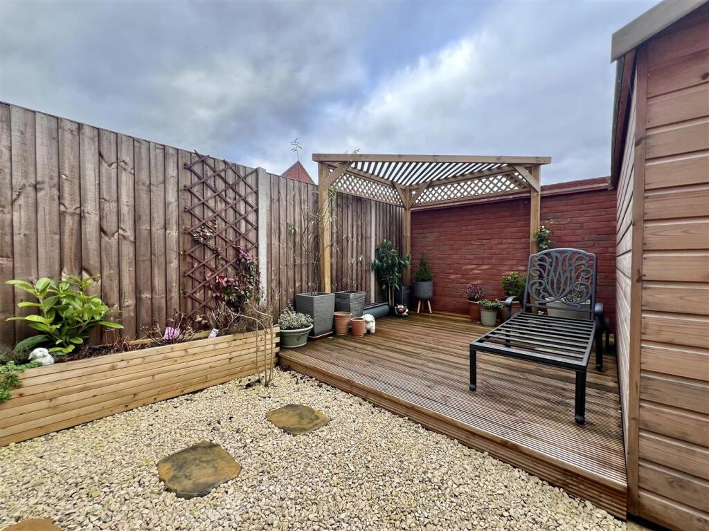 Additional property image - Whittington Way, Stratford Upon Avon