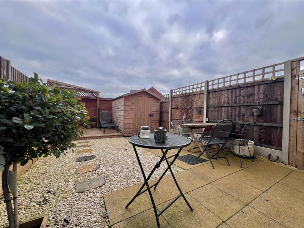 Additional property image - Whittington Way, Stratford Upon Avon