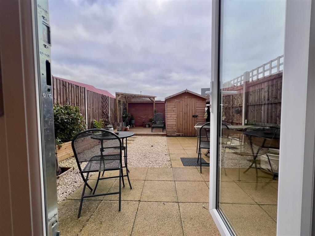 Additional property image - Whittington Way, Stratford Upon Avon