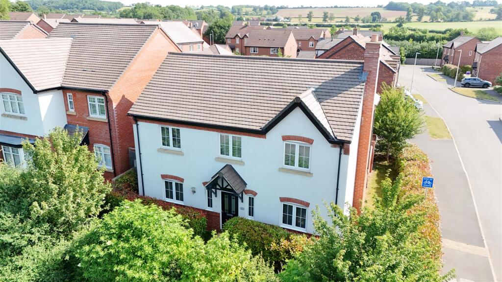 Main image of property: Wheatsheaf Way, Stratford-Upon-Avon