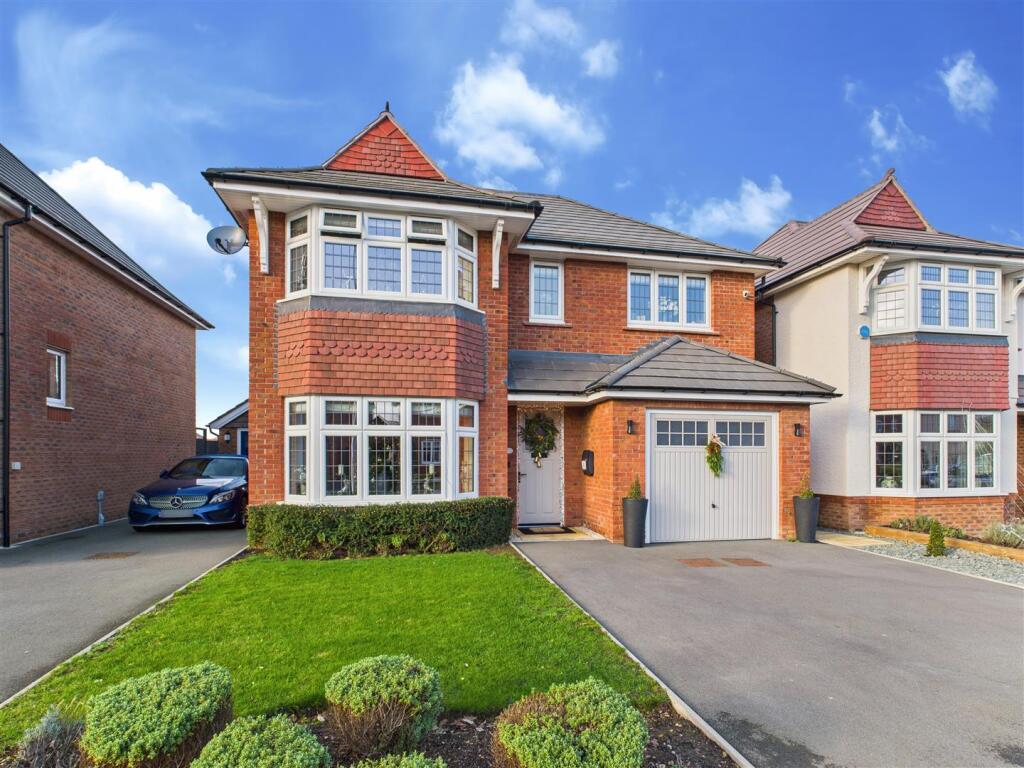 Main image of property: Willow Way, Meon Vale, Stratford-Upon-Avon