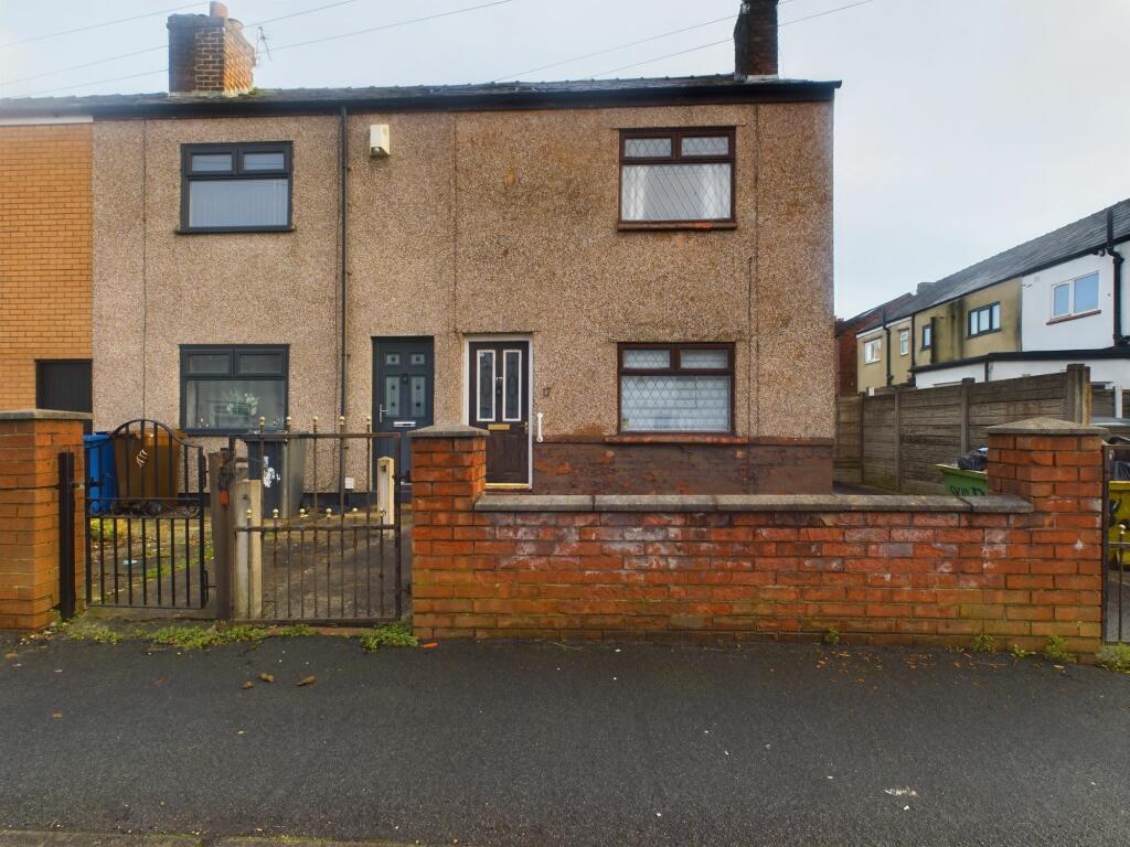 2 bedroom end of terrace house