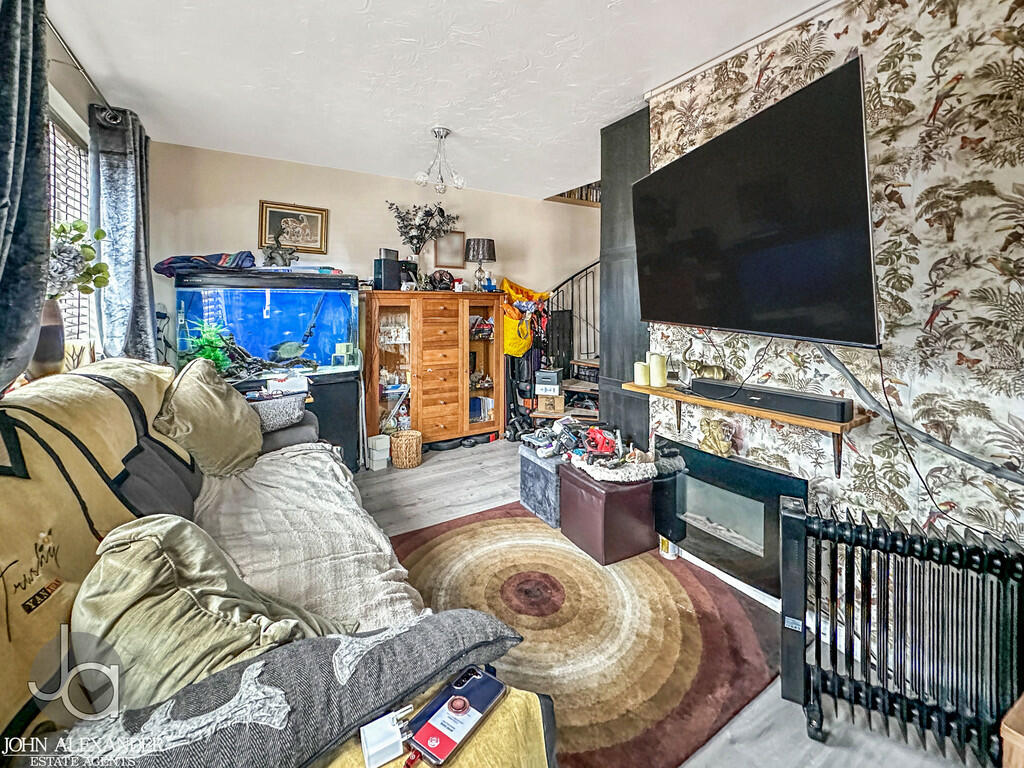 Additional property image - Kinlett Close, Highwoods