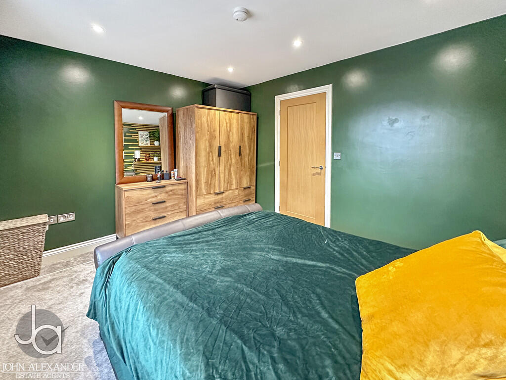 Additional property image - Joslin Close, Colchester