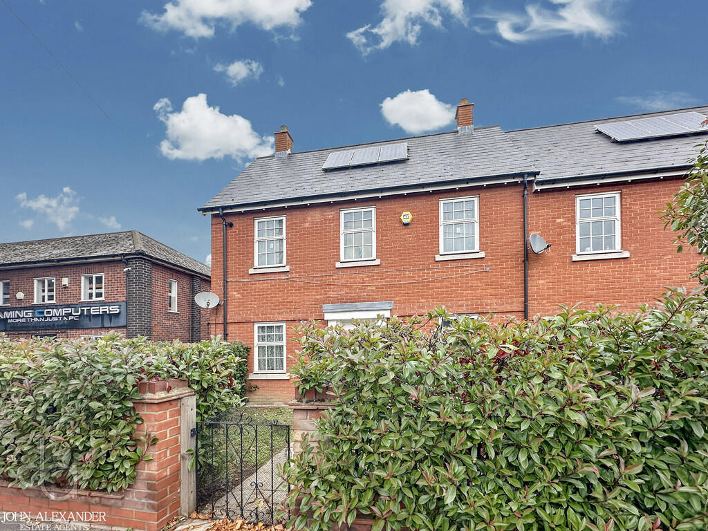 Main image of property: Hythe Hill, Colchester