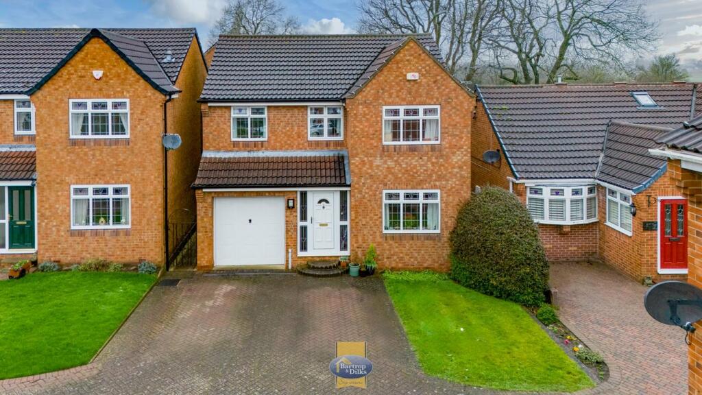 4 Bedroom Detached House For Sale In Cross Field Drive Woodsetts