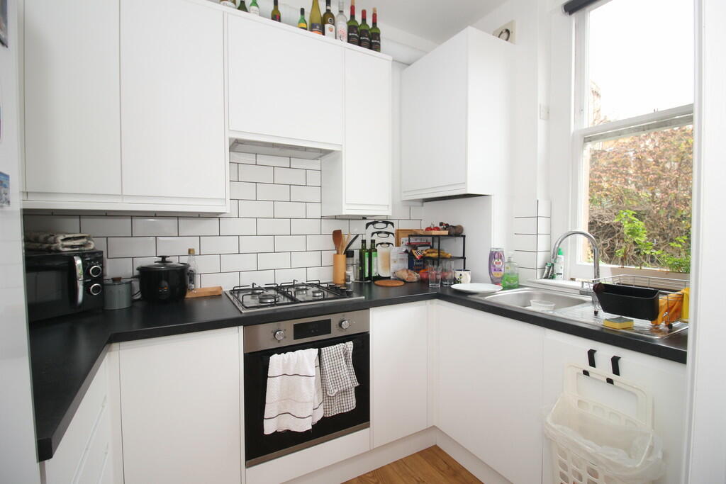 Additional property image - Upper East Hayes, Bath