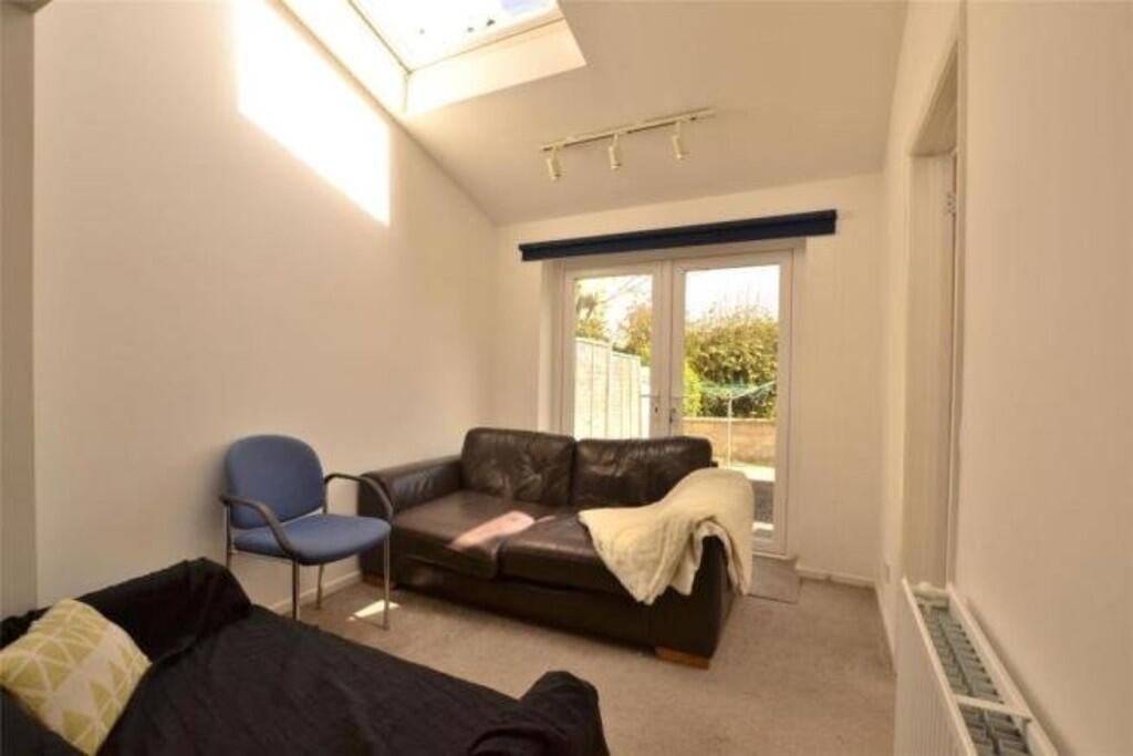Additional property image - Stanway Close, Bath