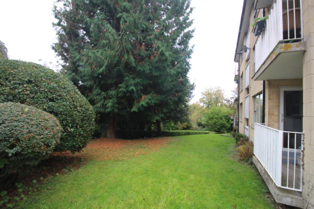 Main image of property: Weston Park West, Bath