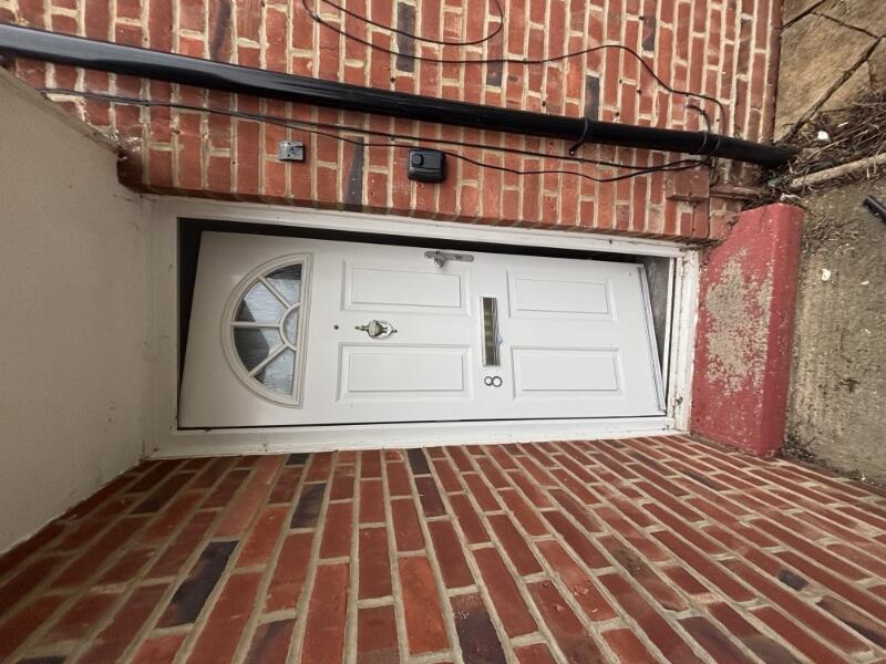 Main image of property: Elm Crescent, East Malling, Kent, ME19 6DE