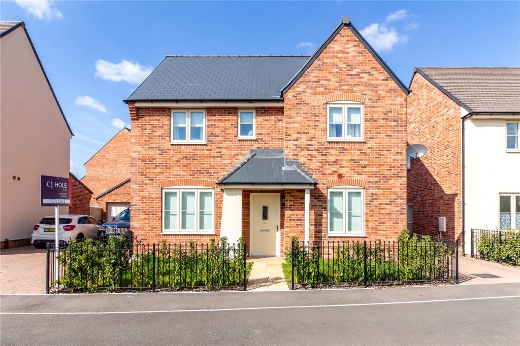 4 bedroom detached house for sale in Honywood Place, Whittington