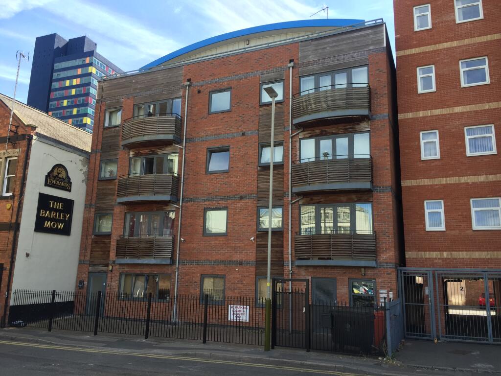 Main image of property: Calais Hill, Leicester, LE1