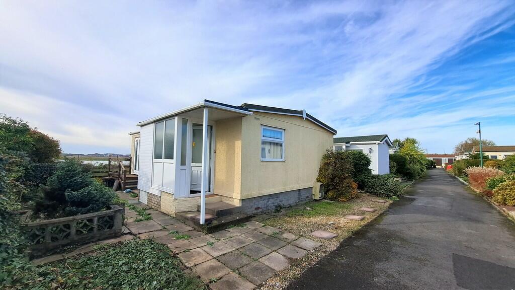 2 bedroom park home for sale in Oaktree Park, WestonsuperMare, BS24