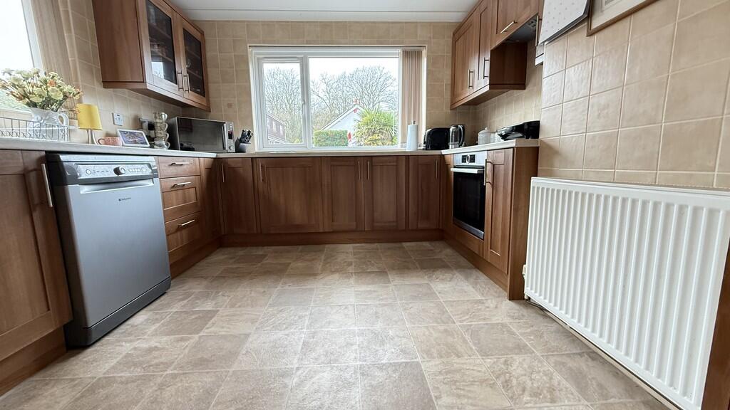 Additional property image - Cliff Road, Worlebury, Weston-super-Mare