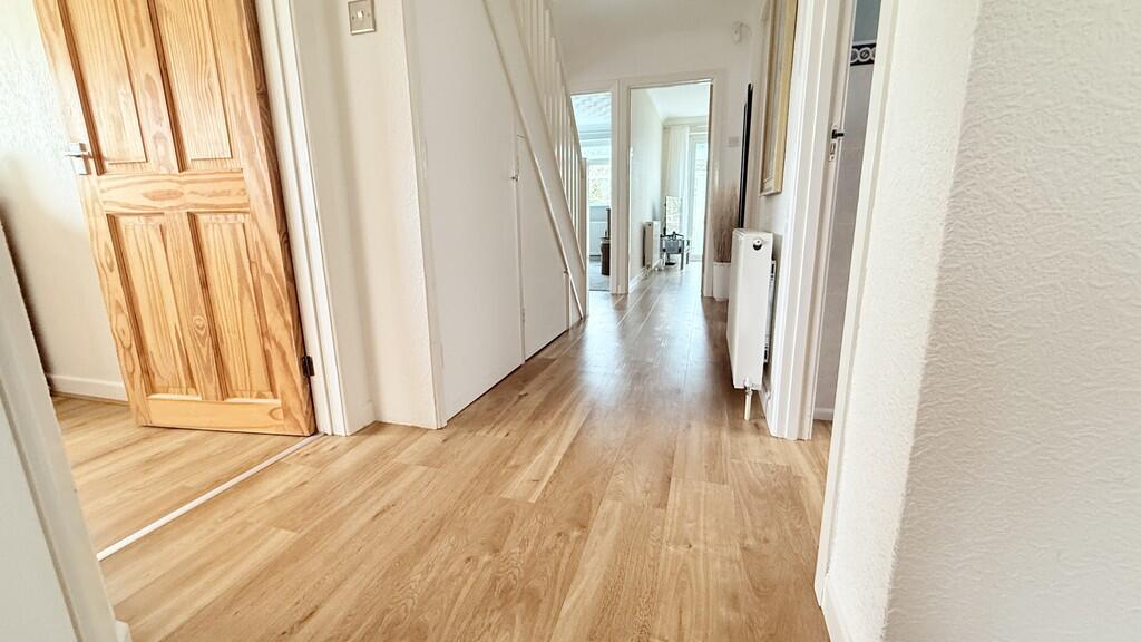 Additional property image - Cliff Road, Worlebury, Weston-super-Mare