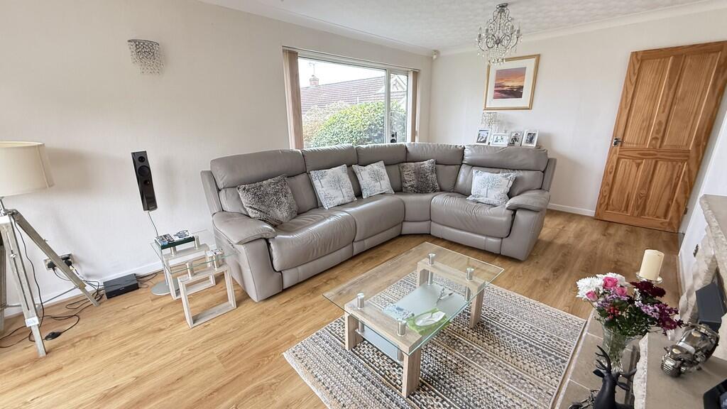Additional property image - Cliff Road, Worlebury, Weston-super-Mare