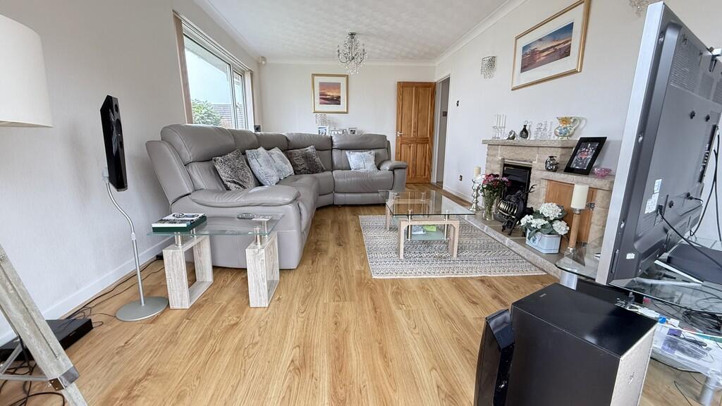 Additional property image - Cliff Road, Worlebury, Weston-super-Mare