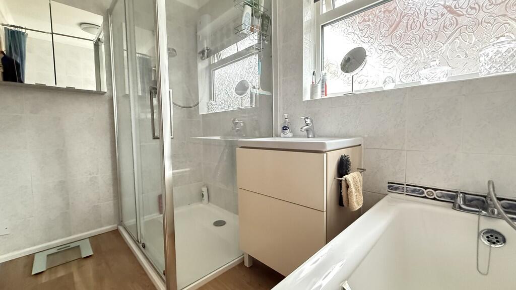 Additional property image - Cliff Road, Worlebury, Weston-super-Mare
