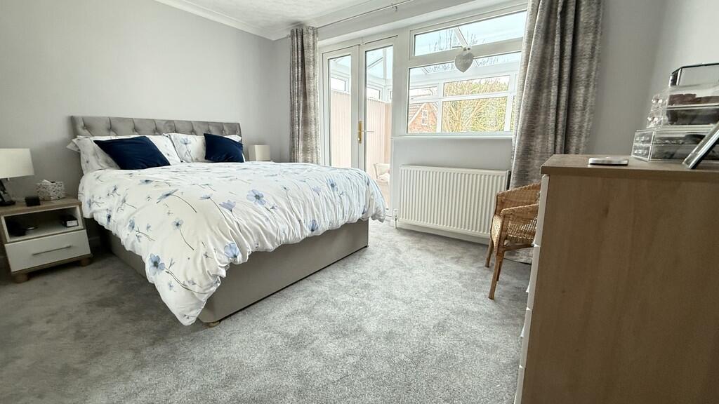 Additional property image - Cliff Road, Worlebury, Weston-super-Mare