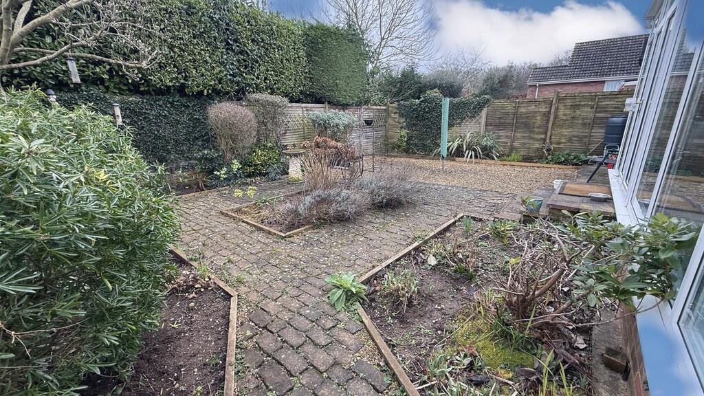 Additional property image - Cliff Road, Worlebury, Weston-super-Mare
