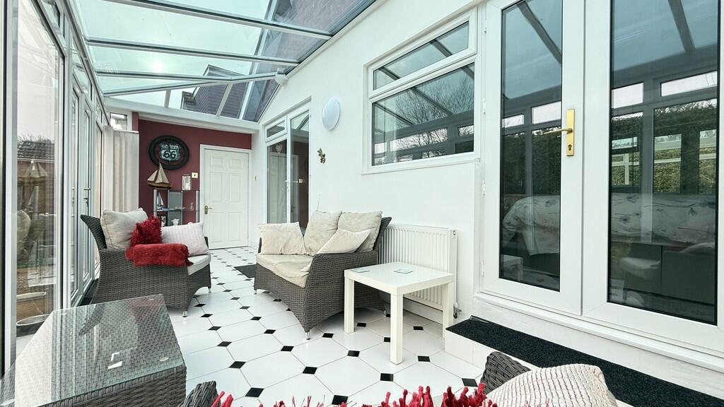 Additional property image - Cliff Road, Worlebury, Weston-super-Mare