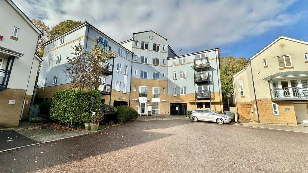 Main image of property: Pier Close, Portishead