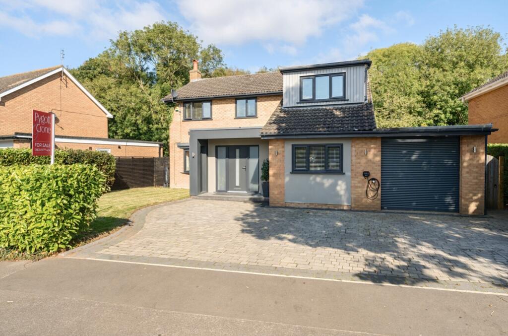 Main image of property: Holme Drive, Sudbrooke, Lincoln, Lincolnshire, LN2