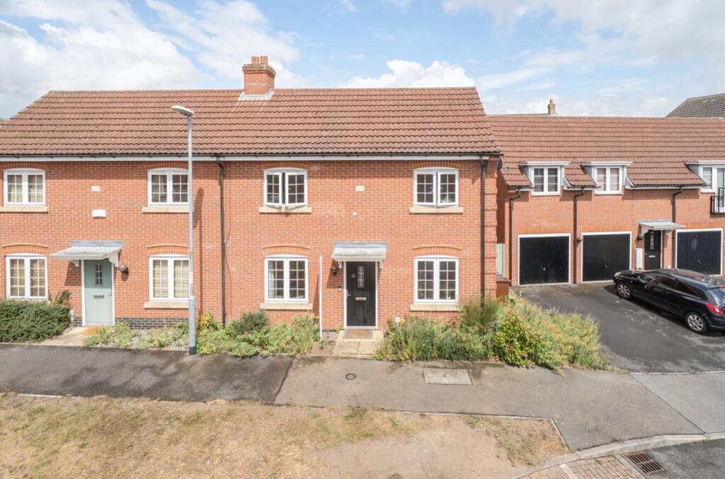 Main image of property: Gabriel Crescent, Lincoln, Lincolnshire, LN2