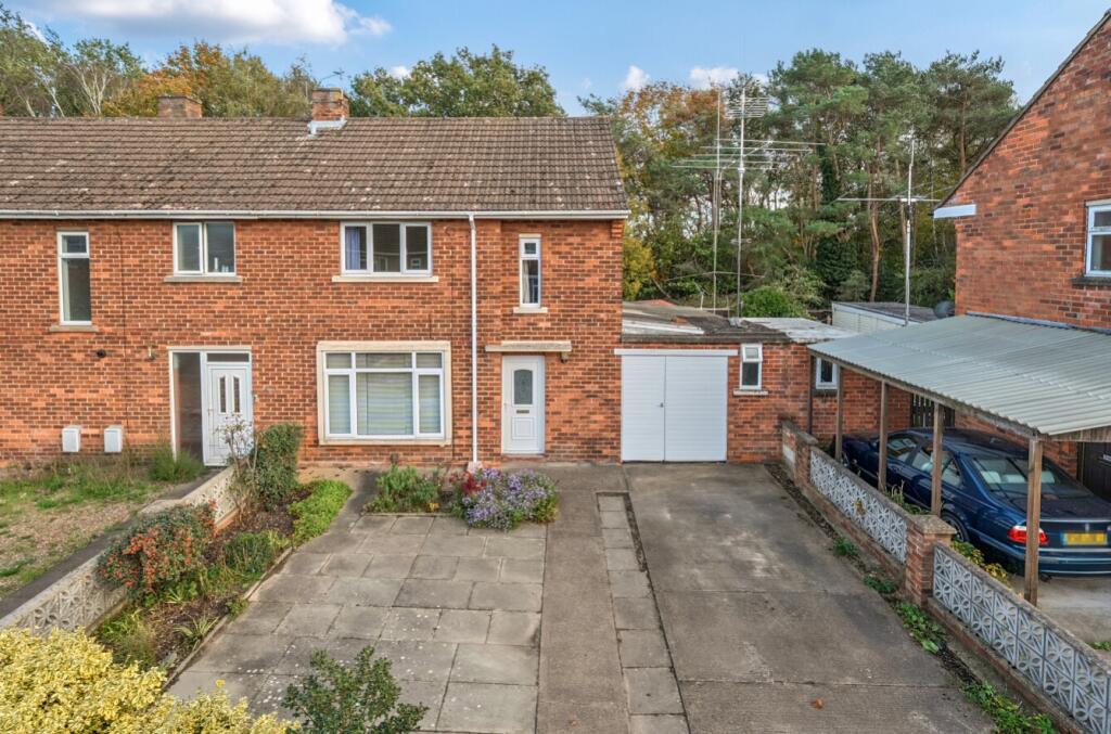 Main image of property: Uffington Avenue, Lincoln, Lincolnshire, LN6