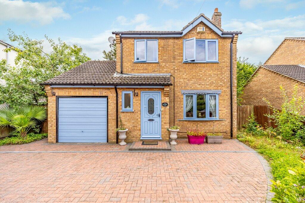 3 bedroom detached house for sale in Old Main Road, East Heckington